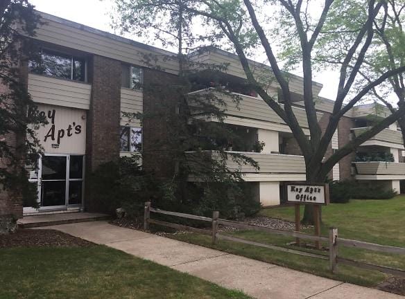 Key Apartments - 1752 W Broadway St - Winona, MN Apartments for Rent