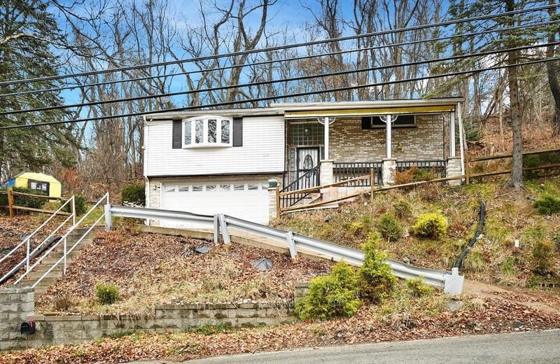1510 Blackadore Ave, Pittsburgh, PA 15235 - MLS 1634562 for Sale