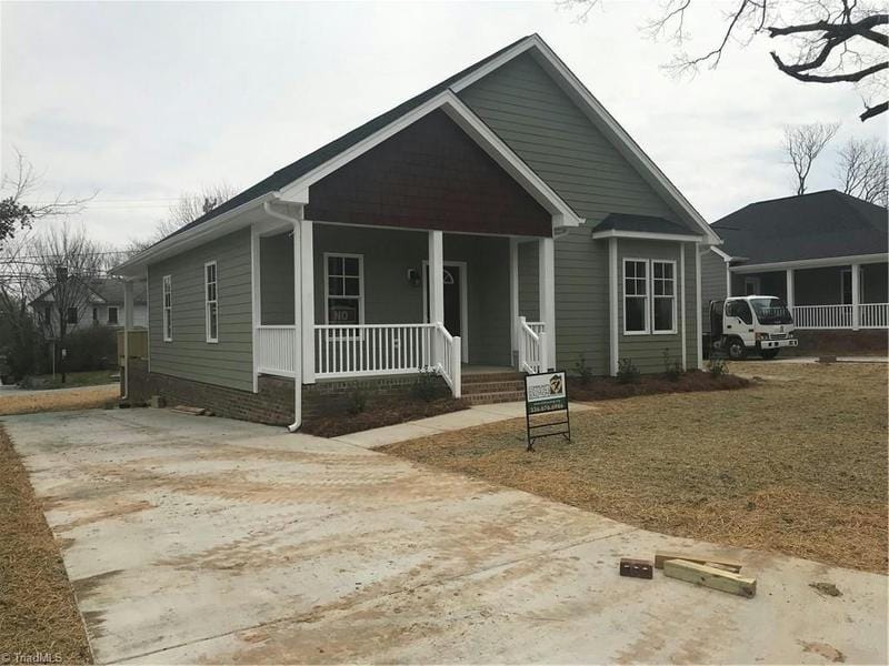 508 ROLLING GREEN DR, High Point, NC 27260 Single Family Residence For Sale  MLS# 1119456