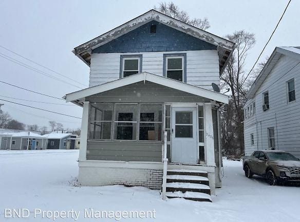 2436 Rosedale Ave - Toledo, OH 43606 - Home For Rent