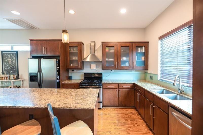 5202 Lillian St, Houston, TX 77007 for Rent