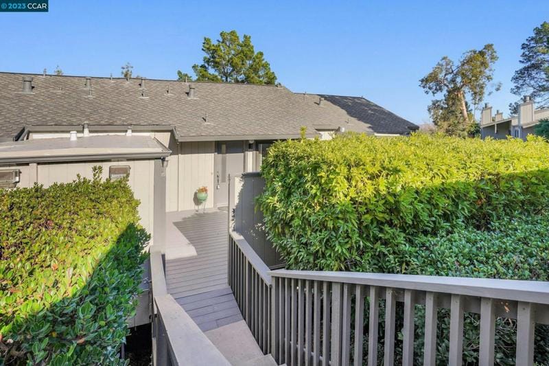 1465 ASHWOOD DR, Martinez, CA 94553 Townhouse For Sale  MLS# 41046010
