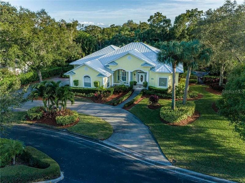 5165 ROSEWOOD LN, VERO BEACH, FL 32966 Single Family Residence For Sale  MLS# T3486483