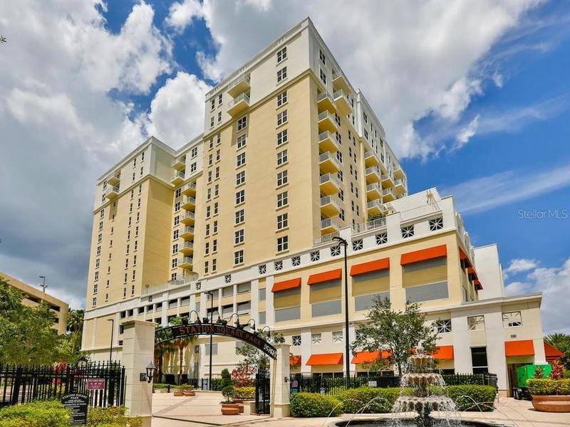 628 CLEVELAND ST APT 1310, CLEARWATER, FL 33755 Condominium For Sale  MLS# U8193566