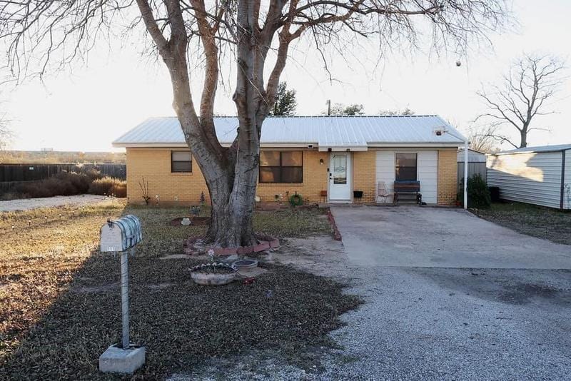 111 Hooser Rd, Big Spring, TX 79720 for Sale