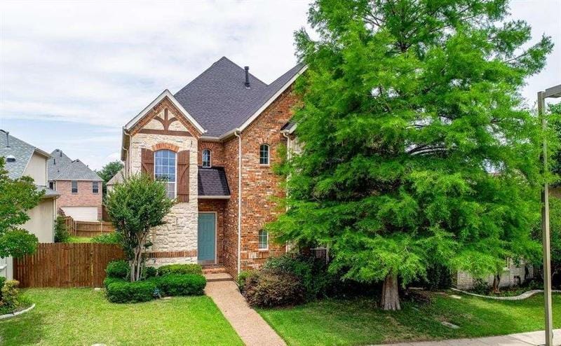 3339 Garrett Drive, Irving, TX 75062  611269156 for Sale