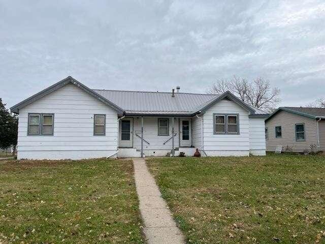 121/123 Washington, Vermillion, SD 57069  617328083 for Sale