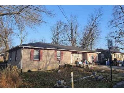 Maple Ct for Sale