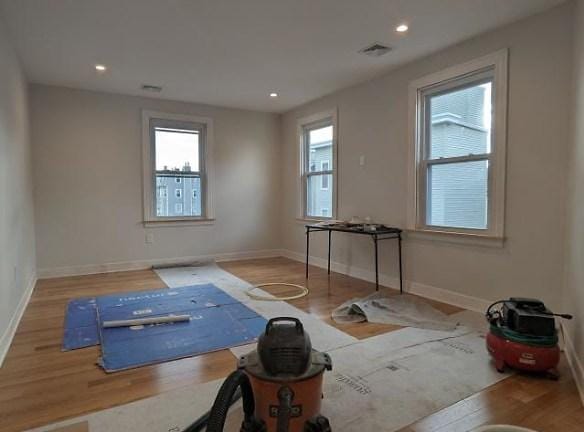1 Sayward Pl - Boston, MA 02127 - Home For Rent