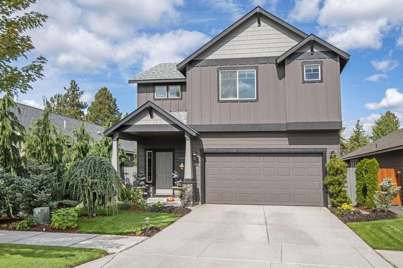 21134 SE Kayla Ct, Bend, OR 97702 - MLS 220171950 for Sale