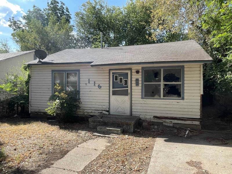 116 W CEDAR AVE, DUNCAN, OK 73533 Single Family Residence For Sale  MLS# 38036 for Rent