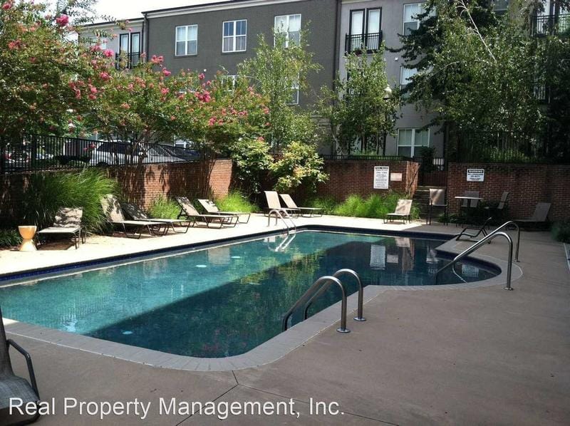 700 Walker Sq Apt #3B  700 Walker Sq, for Sale
