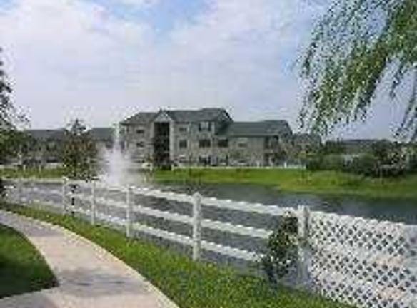 Willow Lake - 2425 Katy Flewellen Rd - Katy, TX Apartments for Rent