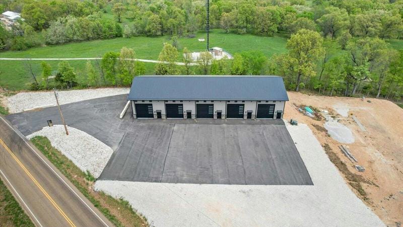 165 HIGHWAY 135, LAURIE, MO 65037 Single Family Residence For Sale  MLS# 415264