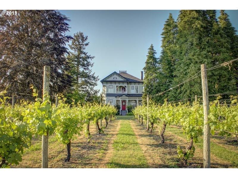 10221 NE MATTEY LN, Mc Minnville OR 97128 for Sale
