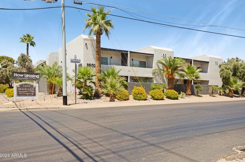 1602 E Ocotillo Rd #222, Phoenix, AZ 85016 - MLS 6652471 for Rent