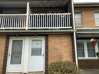 Artist Lake Dr for Sale