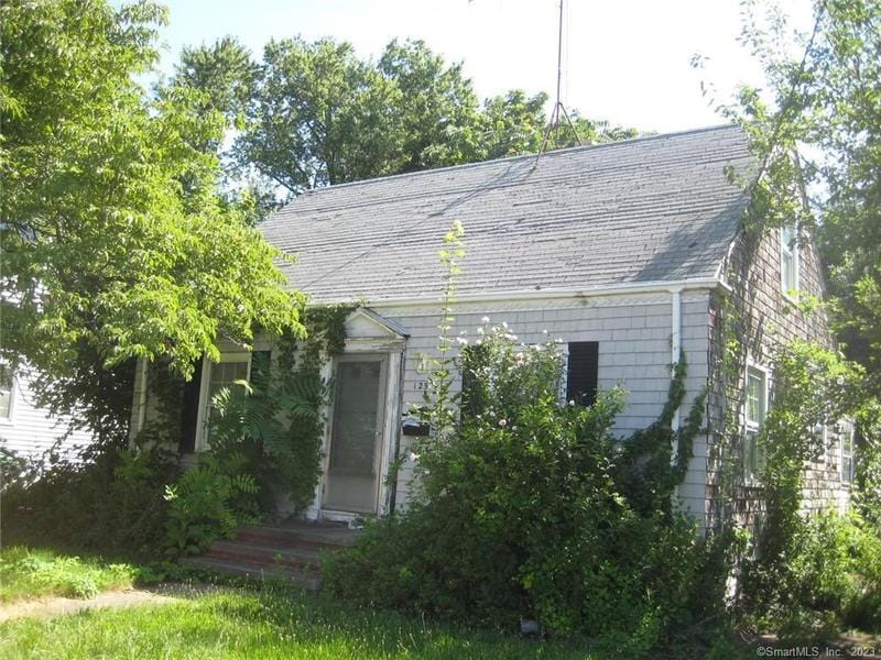 125 Chester St, Hamden, CT 06514  MLS# 170591435 for Sale