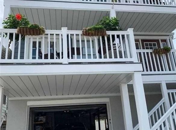 83 Mohawk Ave - East Atlantic Beach, NY 11561 - Home For Rent