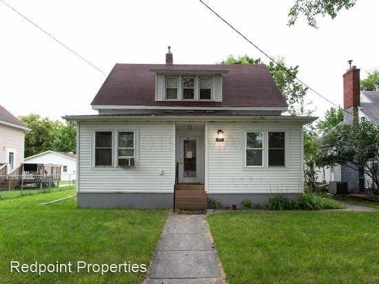 1111 9th Ave N - 3  1111 9th Ave N for Sale