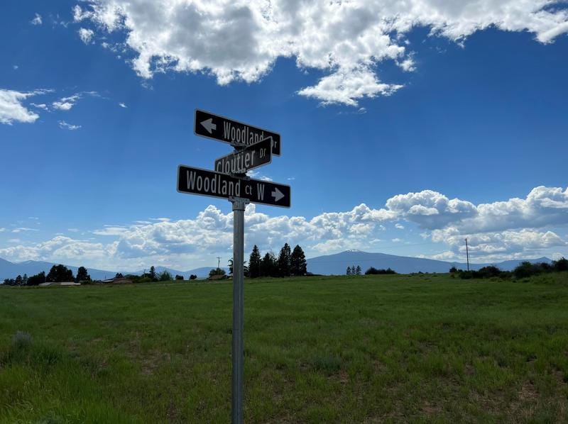 L 17 B 17 Cloutier/Woodland #Lot 17 Blk 40, Chiloquin, OR 97624 - MLS 220168195 for Sale
