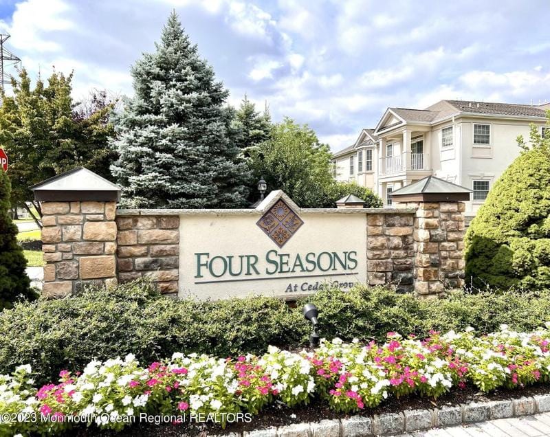 Cedar Grove, Esinteraction County, NJ House for sale Property ID: 417535458