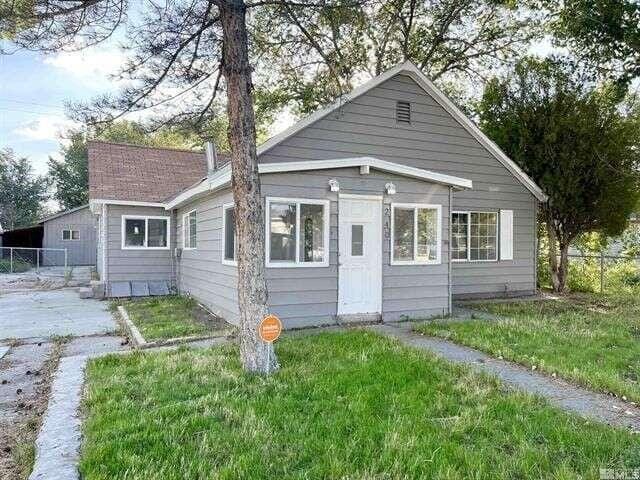 240 W 2nd, Battle Mountain, NV 89820  617244388 for Sale
