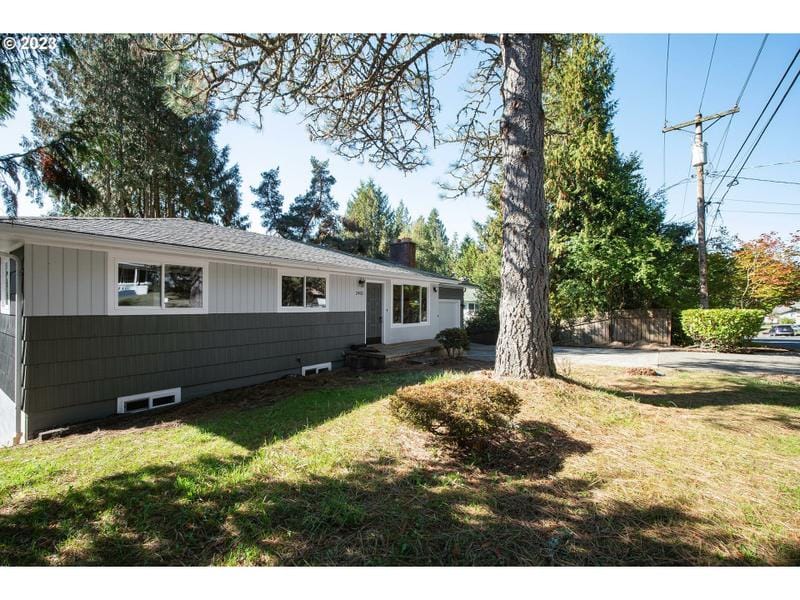 2402 BURCHAM ST, Kelso WA 98626 for Sale