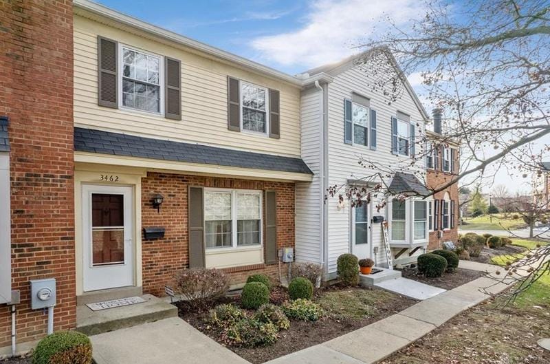 3462 Sunbury Ln #320, Colerain Township, OH 45251 - MLS 903202 for Sale