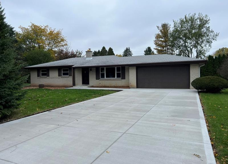 S67W13770 Hardwicke Pl, Muskego, WI 53150 - MLS 1856603 for Sale
