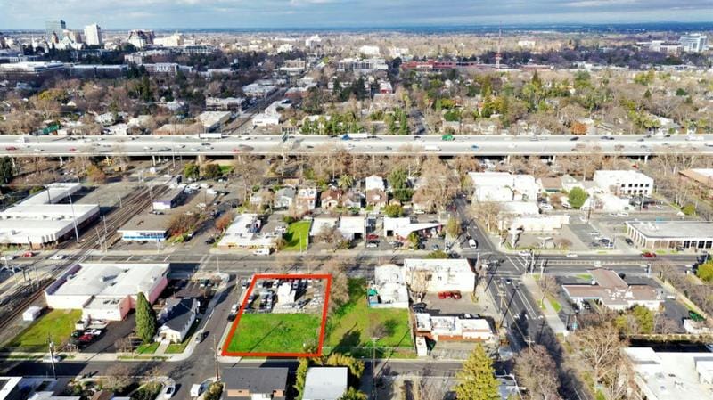 2000 BROADWAY, Sacramento, CA 95818 Land For Sale  MLS# 224004624 for Rent