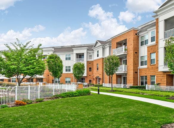 The Highlands At Hilltop - 100 White Rock Rd - Verona, NJ Apartments for Rent