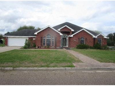 N Goss Ave for Sale
