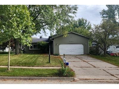 W Winding Creek Dr for Sale