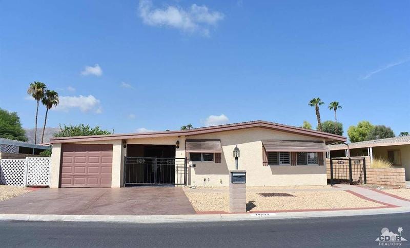 Zircon, PALM DESERT, CA 92260  609782211 for Sale
