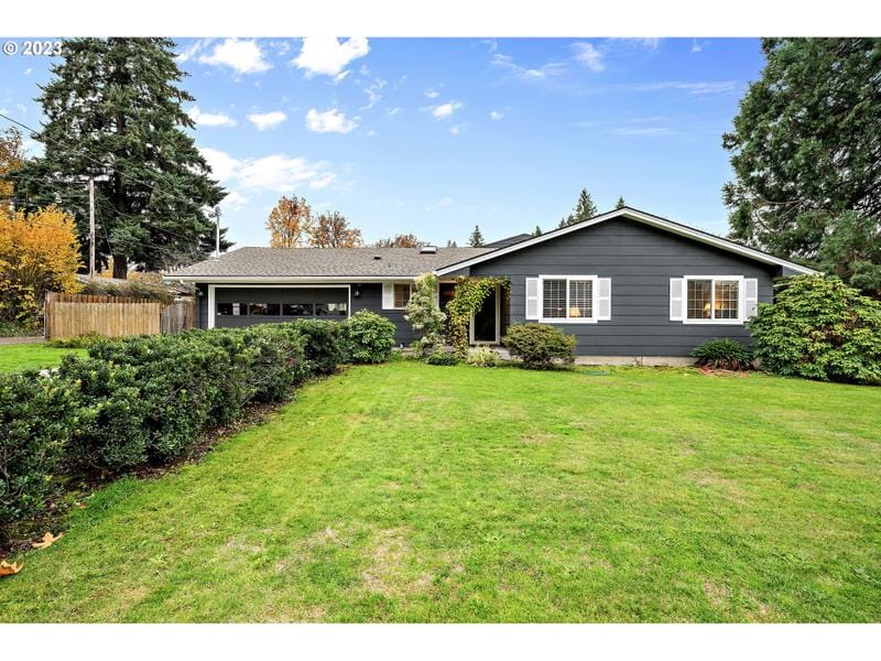 14168 S LIVESAY RD, Oregon City OR 97045 for Sale