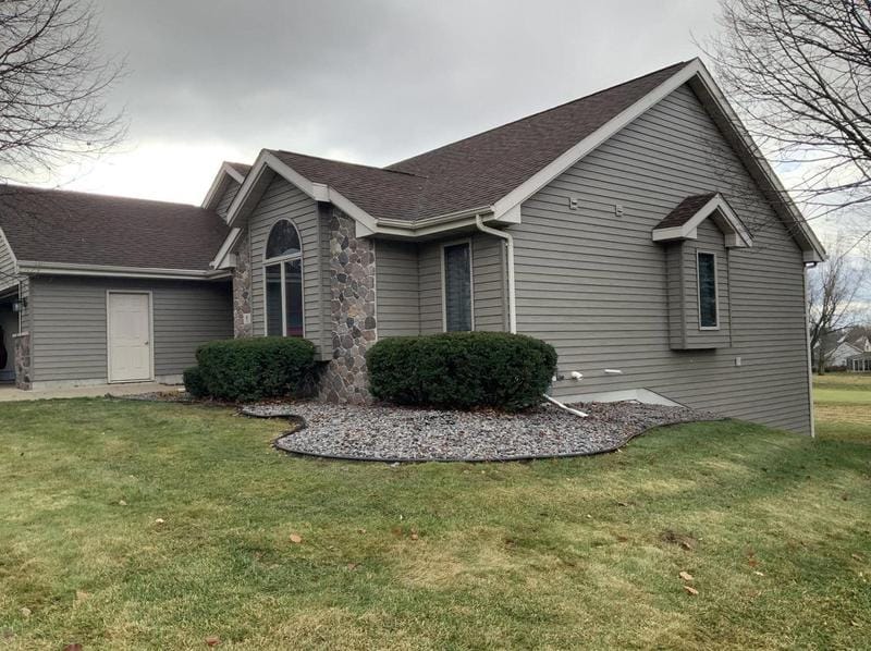 6 Ridgewood Ct, Fond du Lac, WI 54937 - MLS 50285620 for Sale