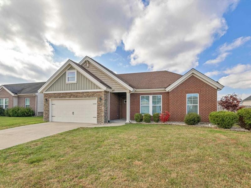 6205 BROOKSTONE PL, Utica, KY 42376 Single Family Residence For Sale  MLS# 88513