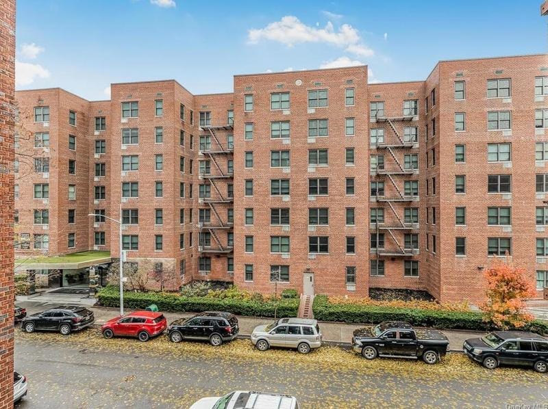2165 Matthews Ave #3B, Bronx, NY 10462 - MLS H6279289 for Sale
