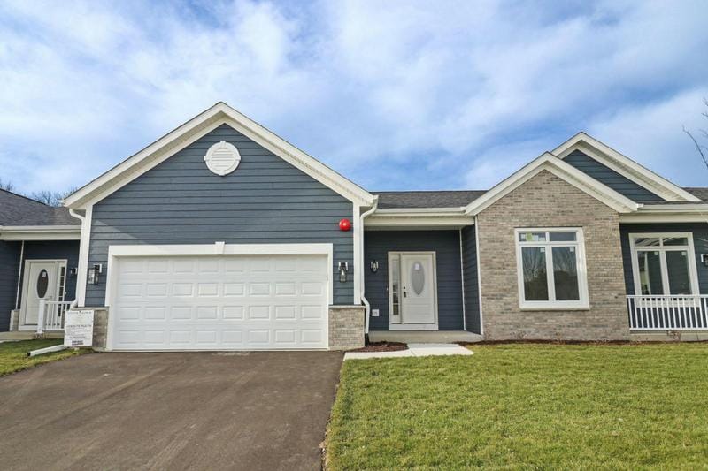 3116 27TH ST # 13B, Kenosha, WI 53144 Condominium For Sale  MLS# 1853016