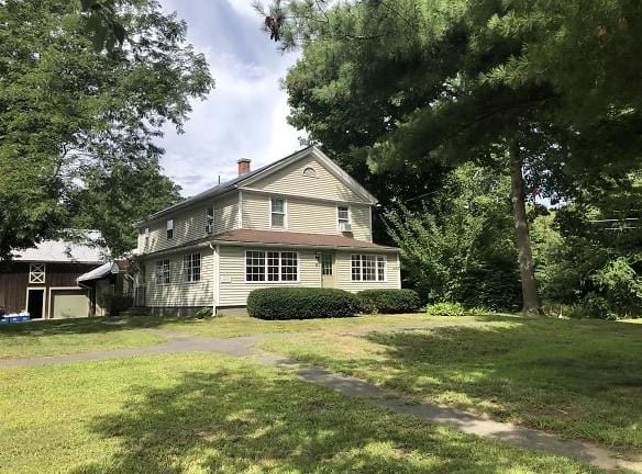 37 Middle St unit 2 - Hadley, MA 01035 - Home For Rent