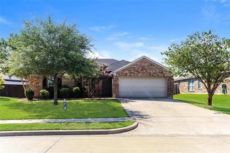105 Sierra Dr, Waxahachie, TX 75167 for Rent
