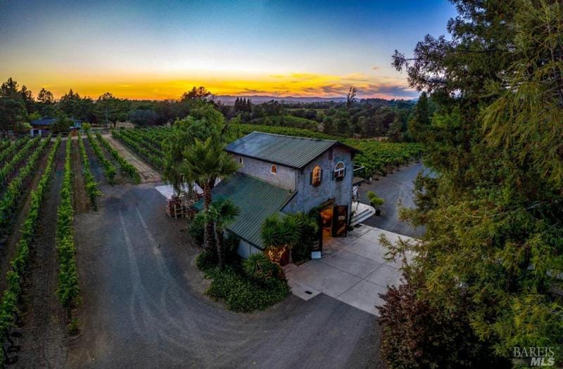 3701 VIKING RD, Santa Rosa, CA 95401 Single Family Residence For Sale  MLS# 323051733 for Rent