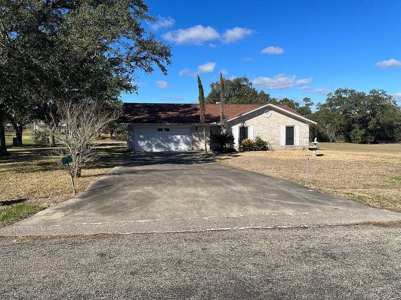 Freshly remodeled 3/2B IN Victoria TX #288 Mission Bell Rd for Rent