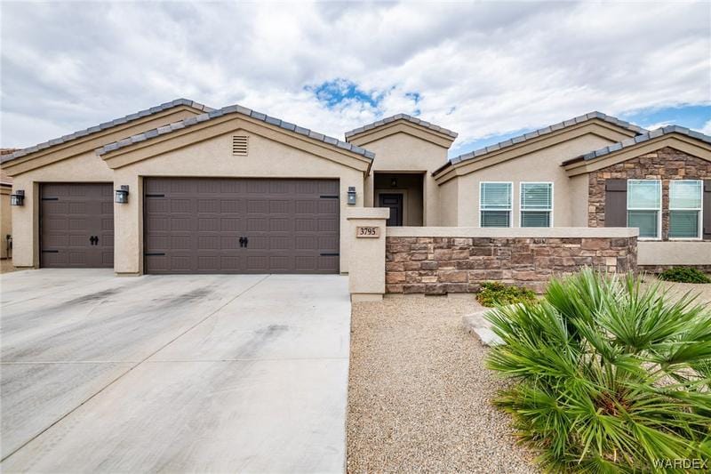 3795 Katie Lane Loop, Kingman, AZ 86401  MLS# 007026 for Sale