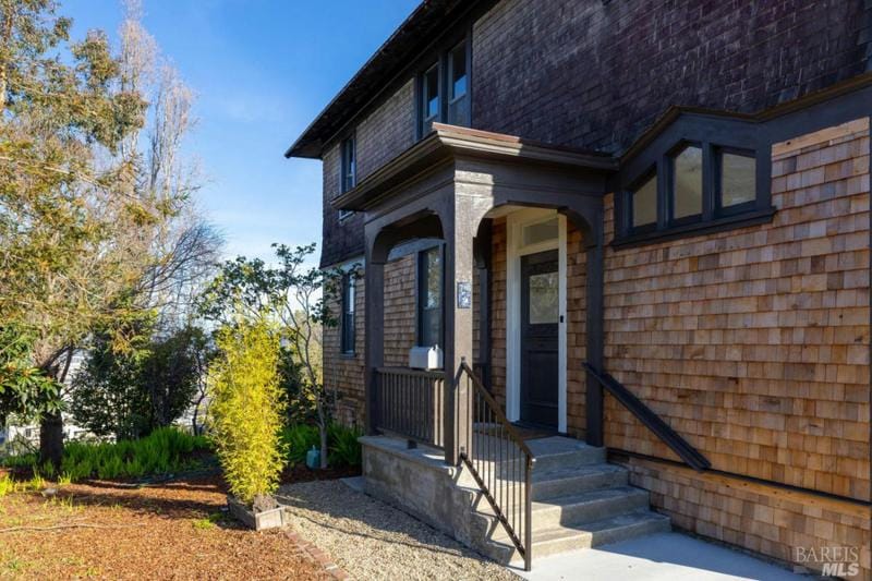 754 GOLDEN GATE AVE, Point Richmond, CA 94801 Single Family Residence For Sale  MLS# 323028905 for Rent