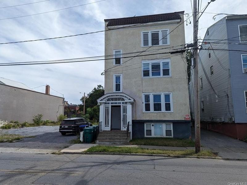 65 Academy St #7, Poughkeepsie, NY 12601 - MLS H6274066 for Rent