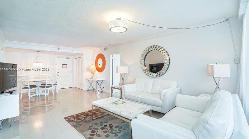 5225 Collins Ave #1417, Miami Beach, FL 33140 - MLS A11401650 for Rent