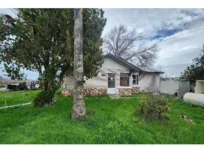 Hurlbut St for Sale