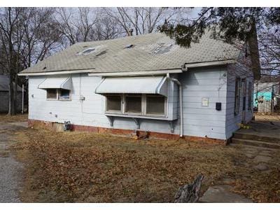 SE Indiana Ave for Sale